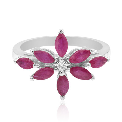 Anello in argento con Rubino del Madagascar