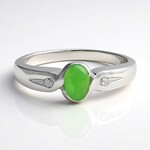 Anello in argento con Crisoprasio Imperiale