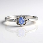 Anello in argento con Zaffiro Ceylon Blu