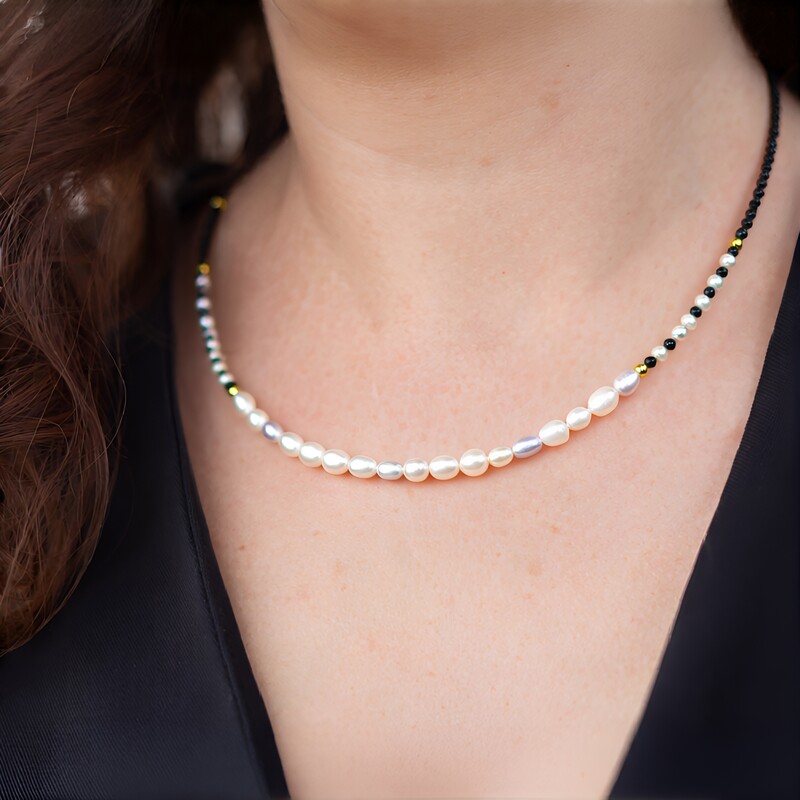 Edelstein-Silberhalskette