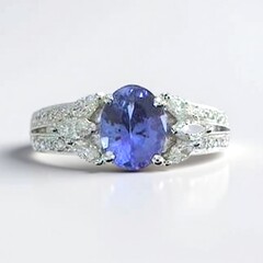 Anello in oro con Tanzanite AAA (CIRARI)