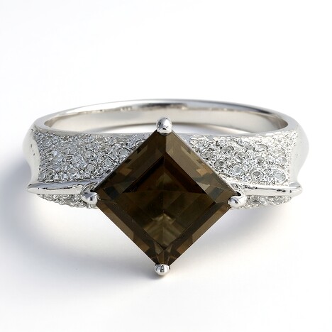 Anello in argento con Quarzo Fumè