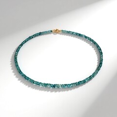 Collana in oro con Zircone Ratanakiri
