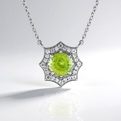 Collana in argento con Sfene