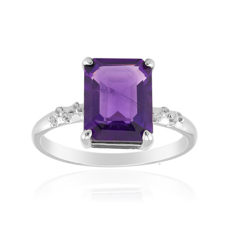 Zilveren ring met een amethist