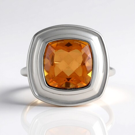 Anello in argento con Quarzo Arancione