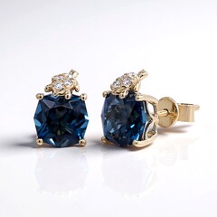 Orecchini in oro con Topazio Blu Londra