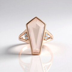 Anello in argento con Quarzo Rosa