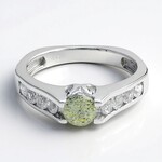 Anello in argento con Spectrolite