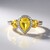 Anello in oro con Zaffiro Giallo