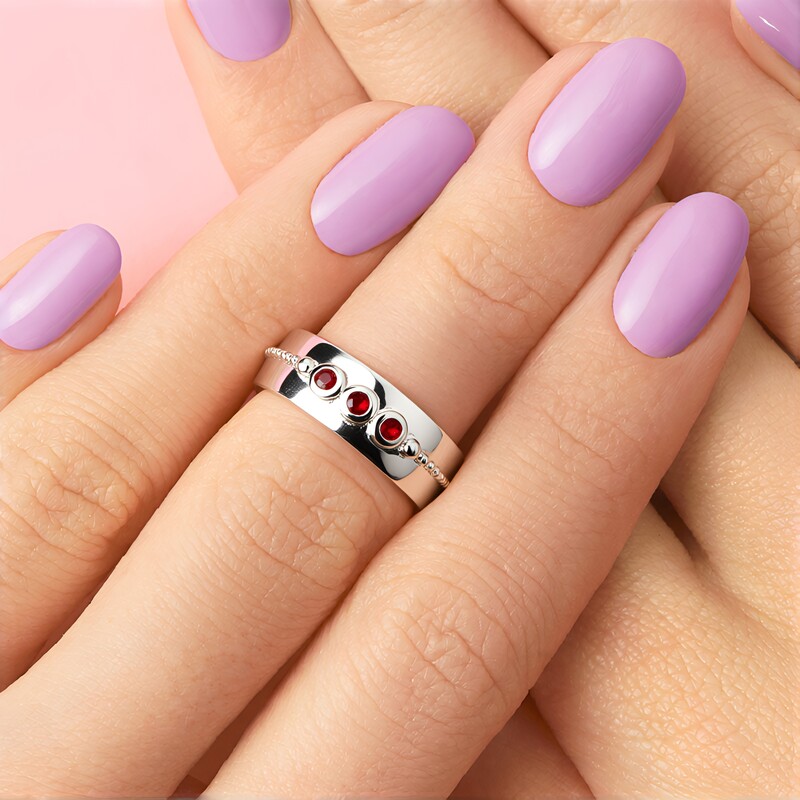 Anillo en plata con Rubí de Tanzania