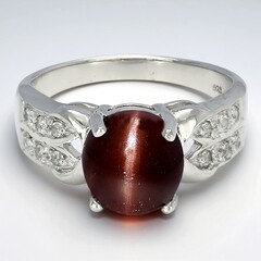 Anello in argento con Scapolite Occhio di Gatto
