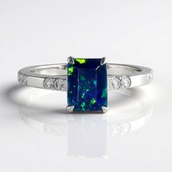 Anello in argento con Opale Mezezo