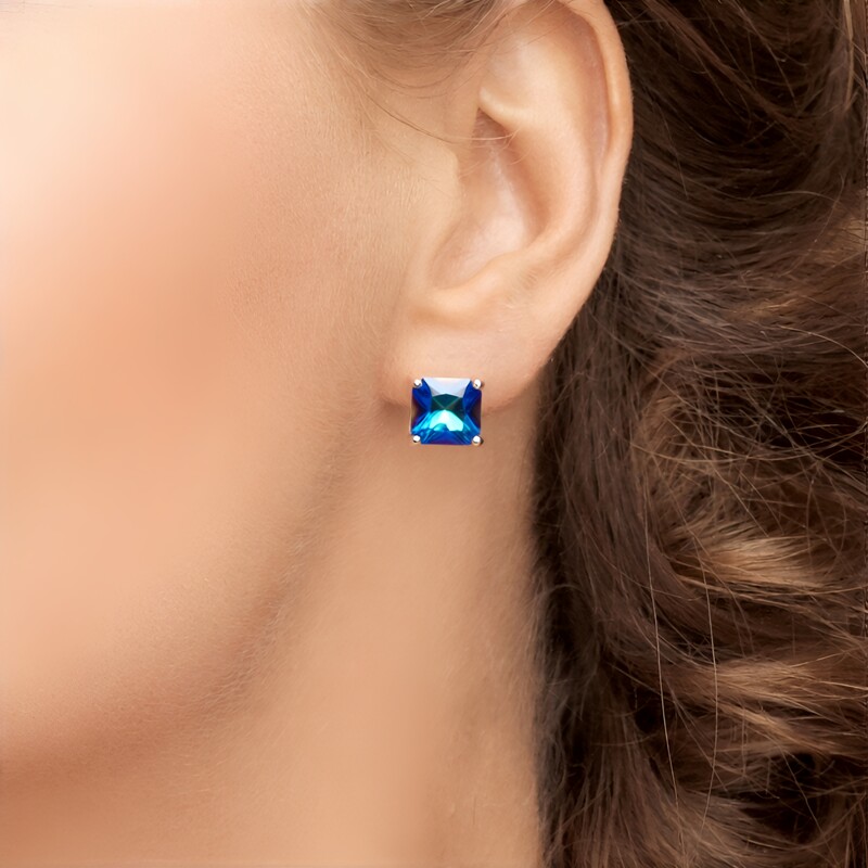 Orecchini in argento con Quarzo Mistico Blu