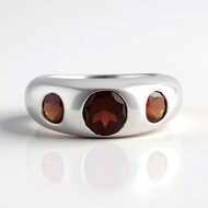 Bague en argent et Grenat du Mozambique (de Melo Essence)
