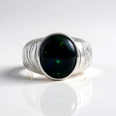 Mezezo Opal Silver Ring (de Melo Essence)