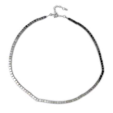 Collar en plata con Hematitas plateadas