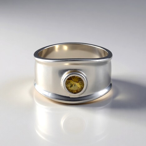 Anello in argento con Tanzanite Gialla (non riscaldata)