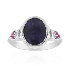 Zilveren ring met een Madagascar ioliet (Remy Rotenier)
