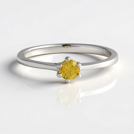 Anello in argento con Scapolite