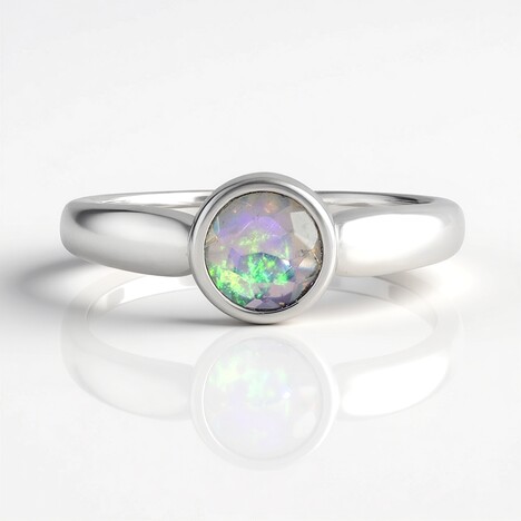 Anello in argento con Opale di Welo