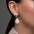 Pendientes en plata con Perla blanca Freshwater (MONOSONO COLLECTION)