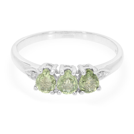 Zilveren ring met groene saffieren