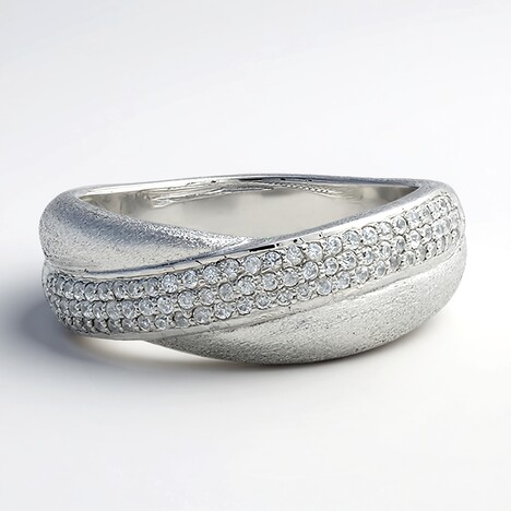Anello in argento con Zircone