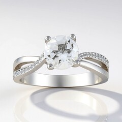 Anello in argento con Topazio Bianco