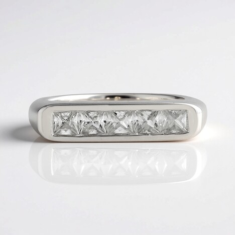 Anello in argento con Zircone