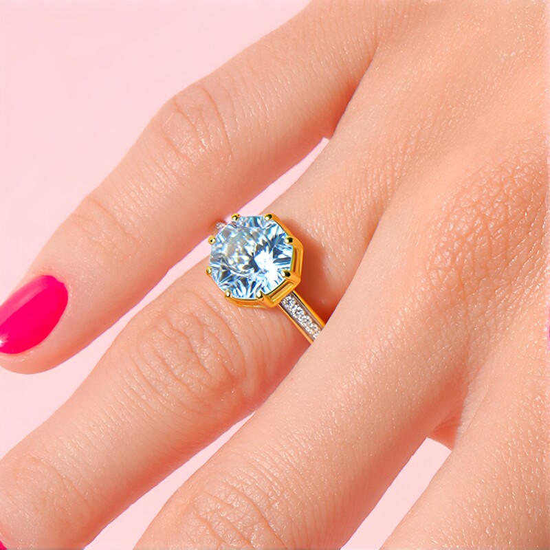 9K Swiss Blue Topaz Gold Ring (Glenn Lehrer)