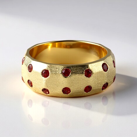 Anello in oro con Rubino Tanzania (de Melo)
