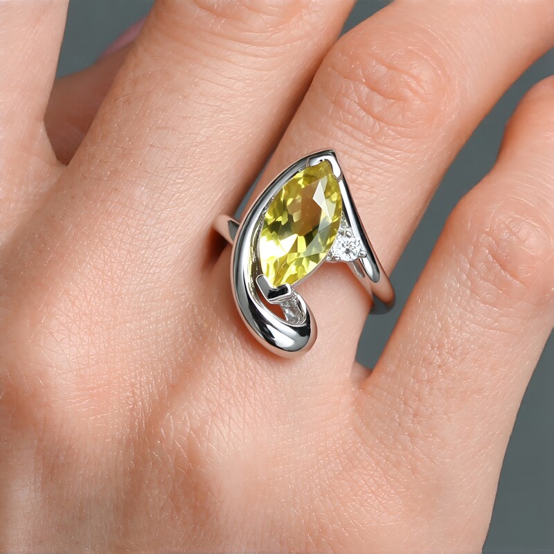 Bague en argent et Quartz citron