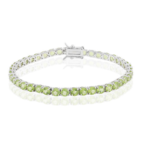 Brazalete en plata con Peridoto de Birmania