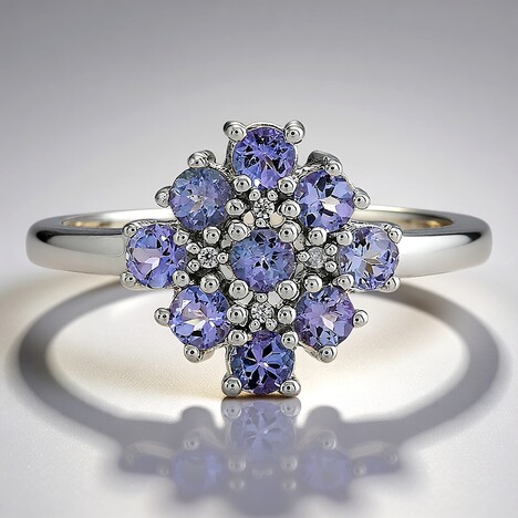Anello in argento con Tanzanite