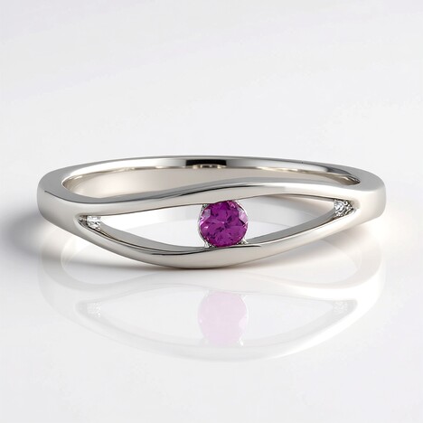 Anello in argento con Granato Magenta