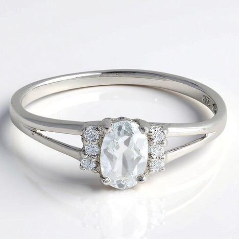 Anello in argento con Berillo Himalayano