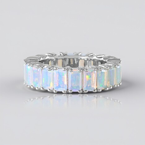 Anello in argento con Opale di Welo