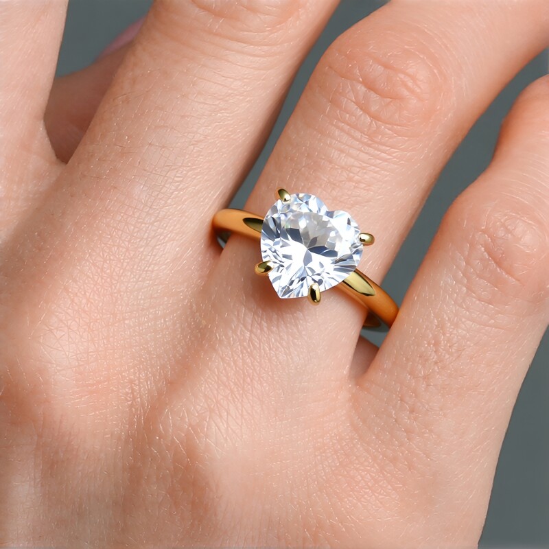 Anello in argento con Quarzo Bianco