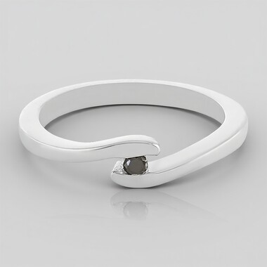 Bague en argent et Diamant noir