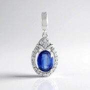 Ciondolo in argento con Cianite del Nepal