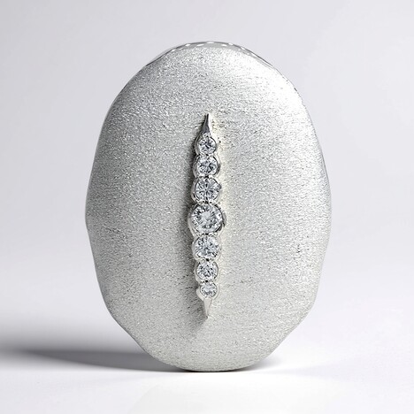 Ciondolo in argento con Diamante