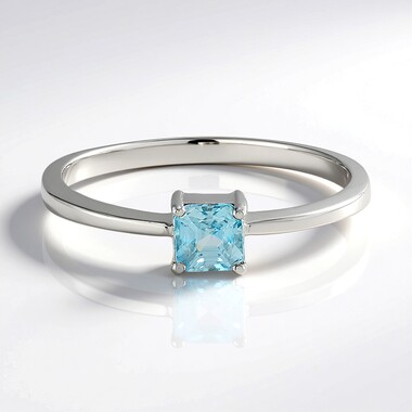 Bague en argent et Zircon de Ratanakiri