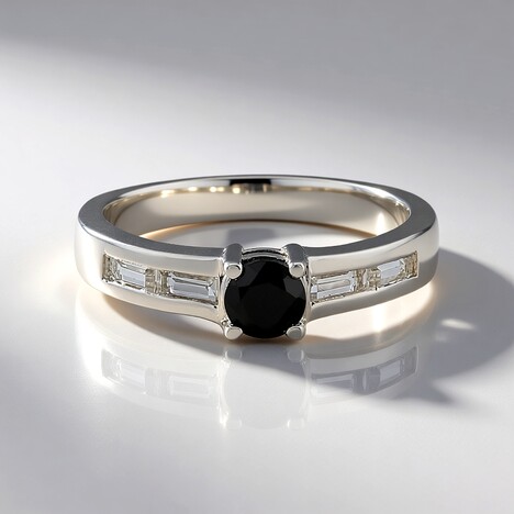 Anello in argento con Spinello Nero