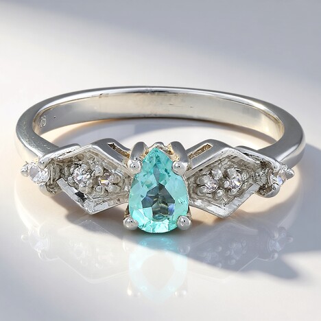 Bague en argent et Fluorapatite verte
