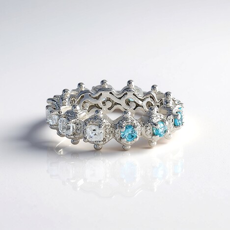 Anello in argento con Zircone Ratanakiri (Dallas Prince Designs)