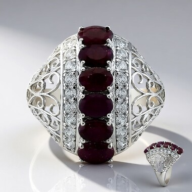 Bague en argent et Rubis
