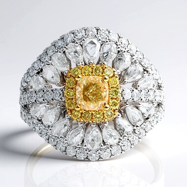 Anillo en oro con Diamante amarillo SI2 (CIRARI)