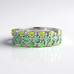 Anello in argento con Tsavorite della Tanzania