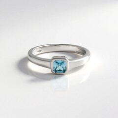 Anello in argento con Zircone Ratanakiri